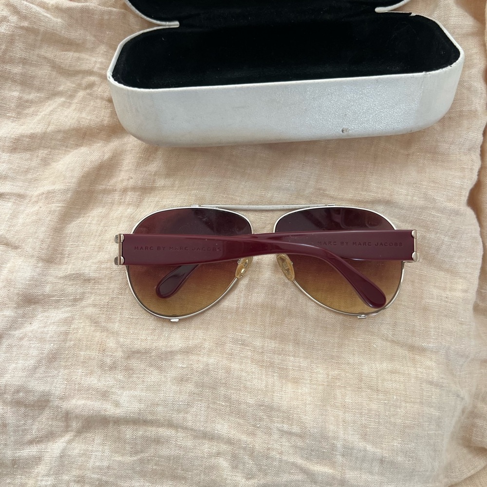 Marc Jacobs aviator sunglasses - Picture 2 of 2